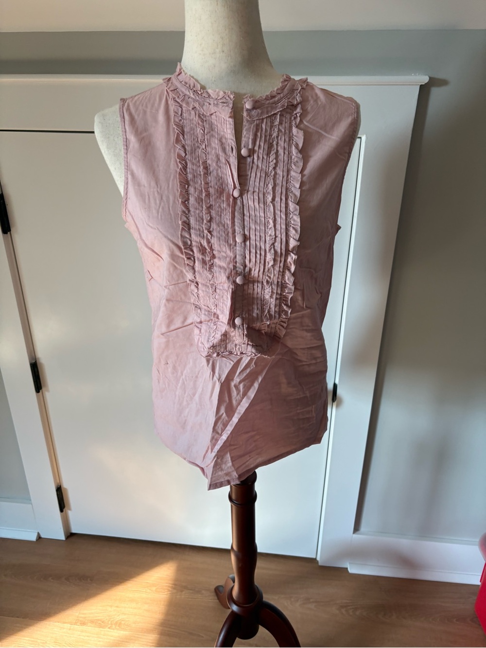 Banana republic Sleeveless Ruffled Pintuck Blouse - Dusty Pink MEDIUM